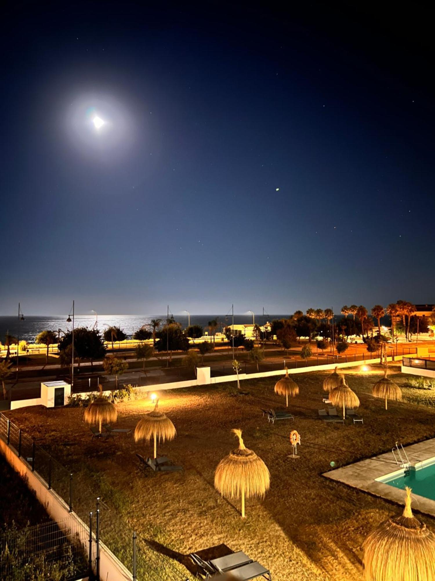 Apartamento En Valle-Niza, Almayate, Benajarafe, Torre Del Mar A 50 Metros De La Playa Málaga Exterior foto